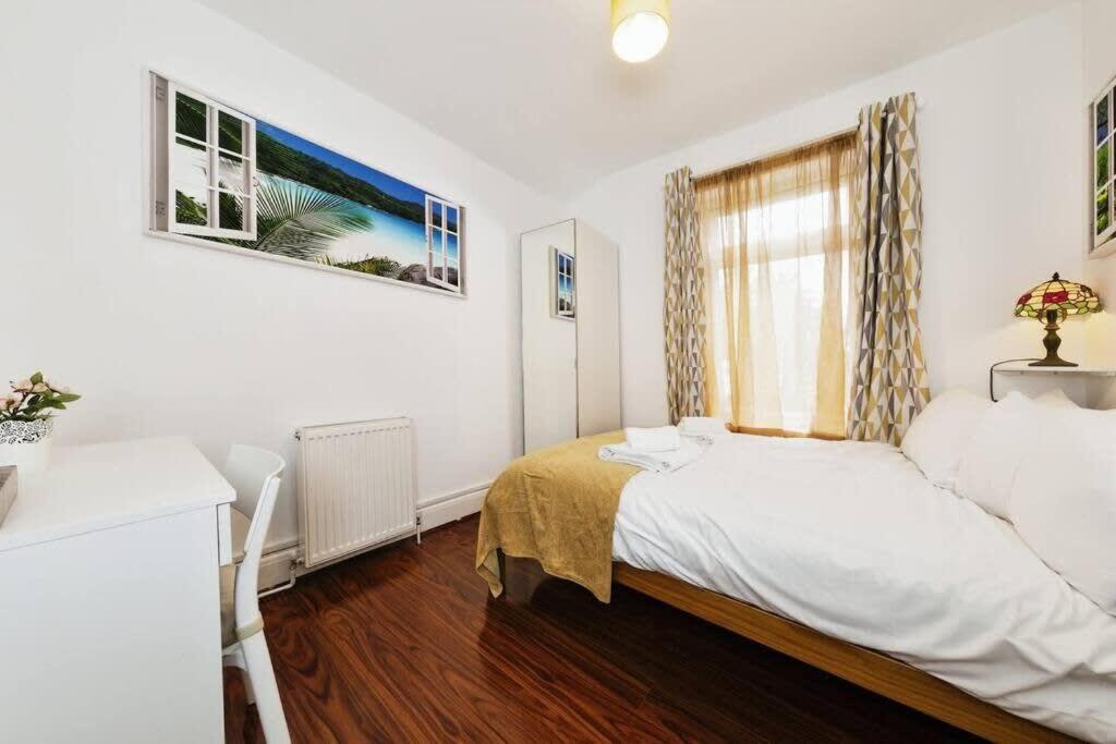 Your Chic 3Br Home Comfort And Style In London Ngoại thất bức ảnh